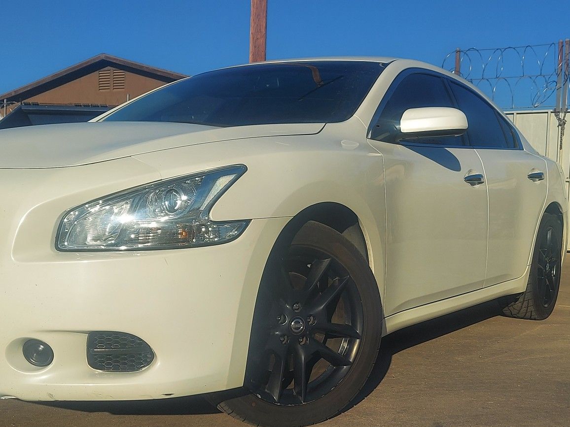 2014 Nissan Maxima
