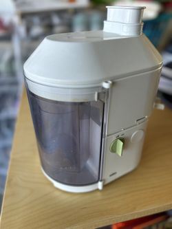 Electric Juicer - Used - Braun