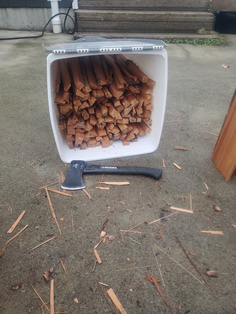 Seasoned Cedar Kindling for Sale in Marysville, WA OfferUp