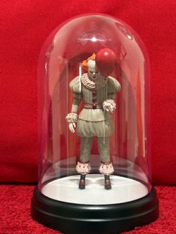Pennywise IT Figurine in Glass Dome