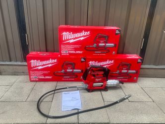 Milwaukee M18  Cordless 2 speed Grease Gun (Tool Only) Model 2646-20