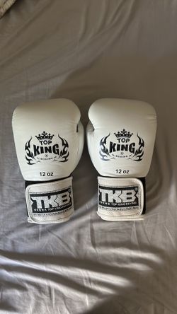 Top King Muay Thai Boxing Gloves