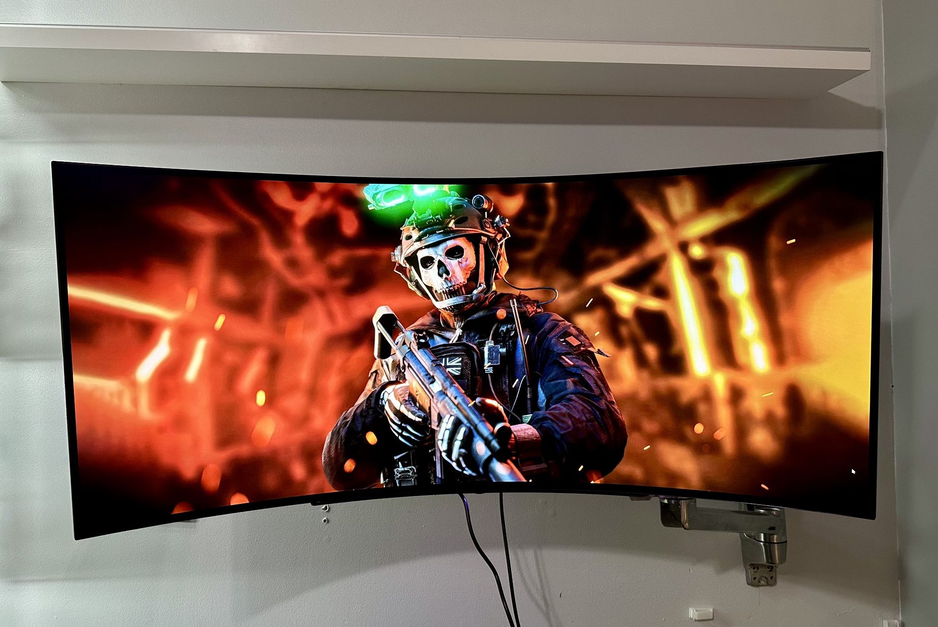 LG 45” OLED 240 Hz Curved Monitor
