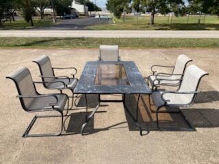Hampton Bay patio table & 5 chairs