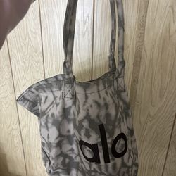 Alo tote bag
