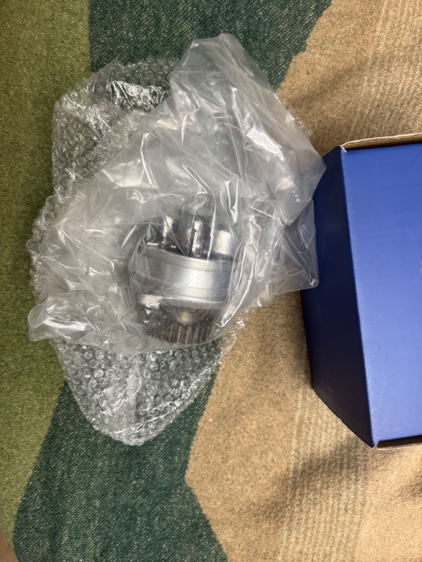 Vq35de water pump- Infiniti g35/ Nissan 350z