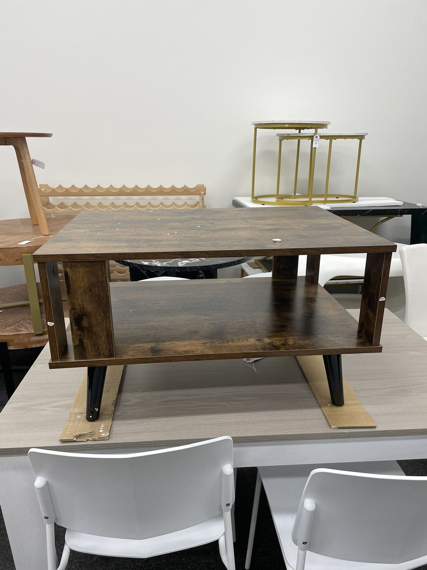 Assembled New Small Coffee Table for Living Room 2-Tier Wooden Center Table with Open Storage Shelf