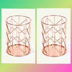 New makeup brush holder set