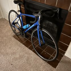 52 CM TREK $450