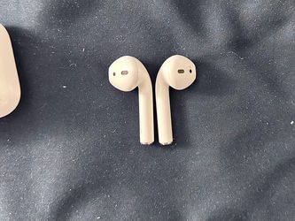 Apple AirPods 2 2019