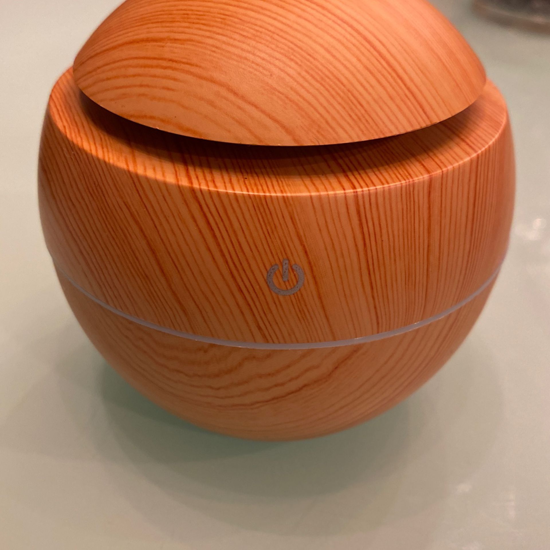 Mini Atomization Humidifier / Wood / Multicolor Lights / 15 $ Each One