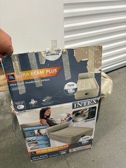 Twin inflatable bed