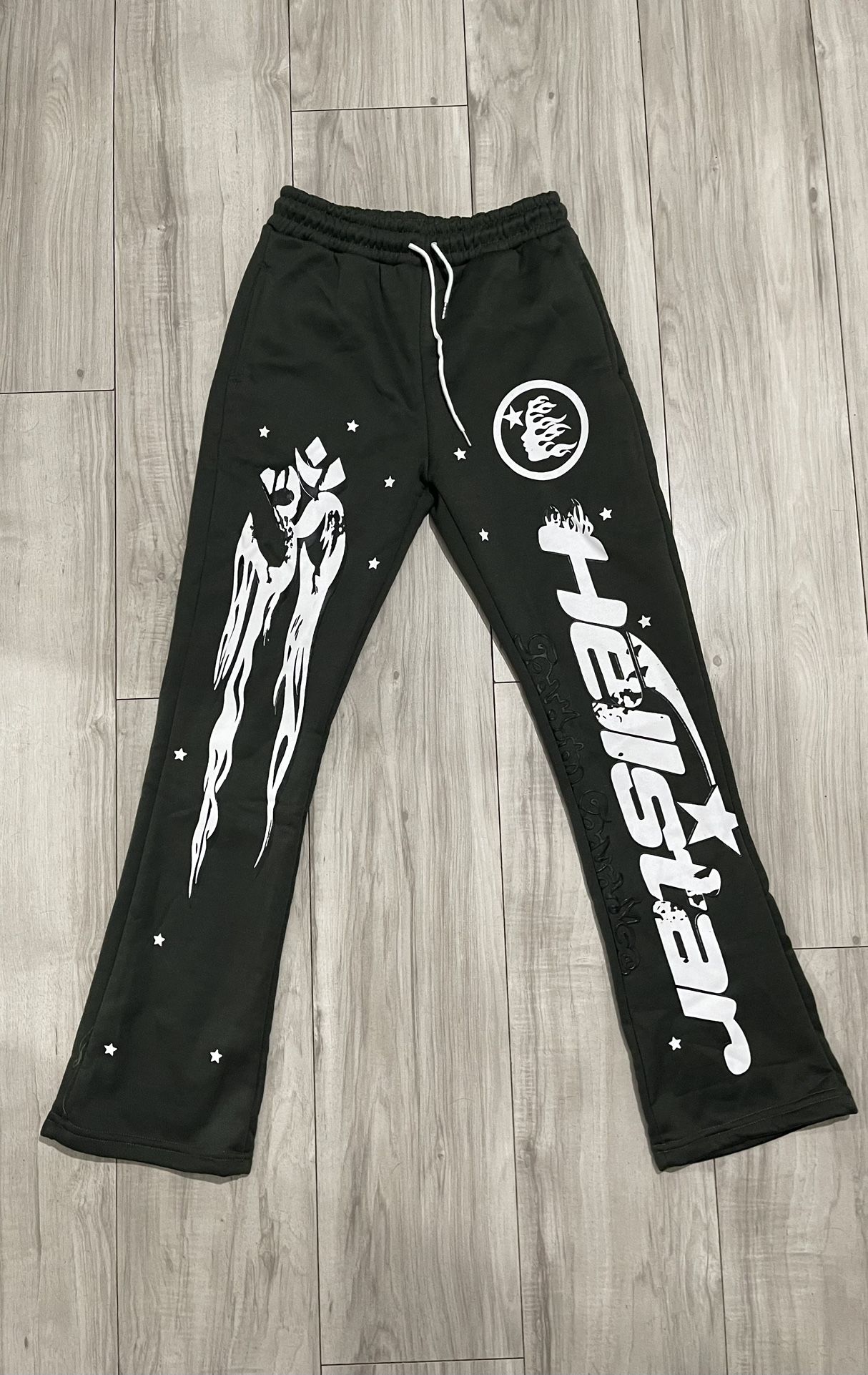 ✨New Hellstar sweatpants (XS)