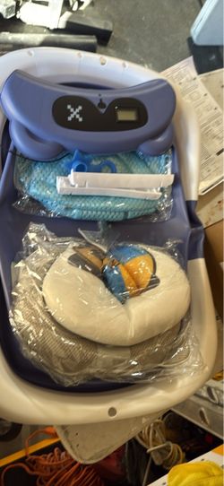 Baby Bathtub with Accessories