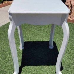 White Vintage End Table or Night Stand Tall 