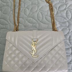 Yves Saint Laurent Purse, Bolsa