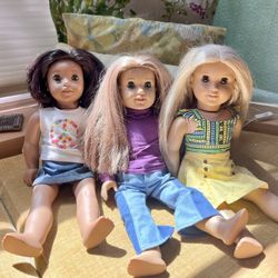 3 American Girl Dolls & Accesspries