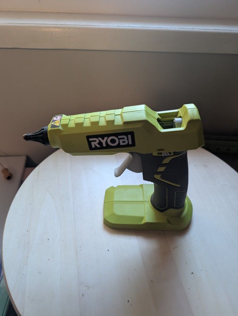 Glue Gun Ryobi