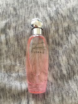 Estée Lauder pleasures Florals