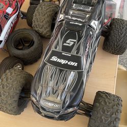 REVO SNAP ON EDITION TRAXXAS RC CAR