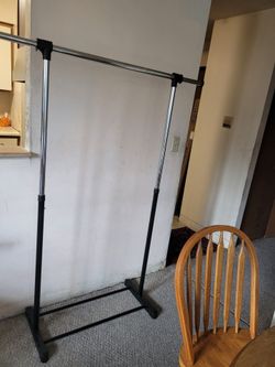 New clothes garment rack
