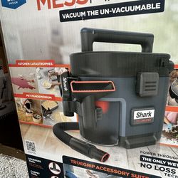 WET AND DRY SHARK 🦈 VACUUM