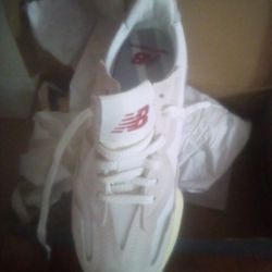 New 71/2 Reebok's And NB