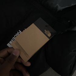 The North Face Black Zip Puffer Jacket Men's Size L Solid Casual