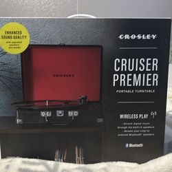 Crosley,color black and red