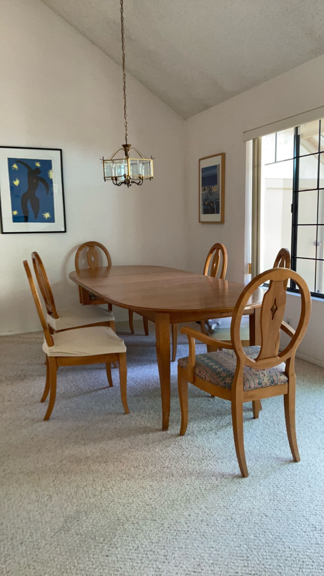 “Ethan Allen” Oval Dining Table & Chairs