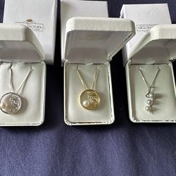 SPRI G SALE🌸 Na Hoku Pearl Factory Akoya pearl necklace sterling silver. Brand new in box and gift bag.