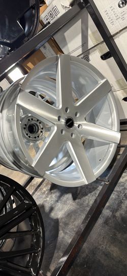 24s Strada coda wheels tires new 6lug Chevy