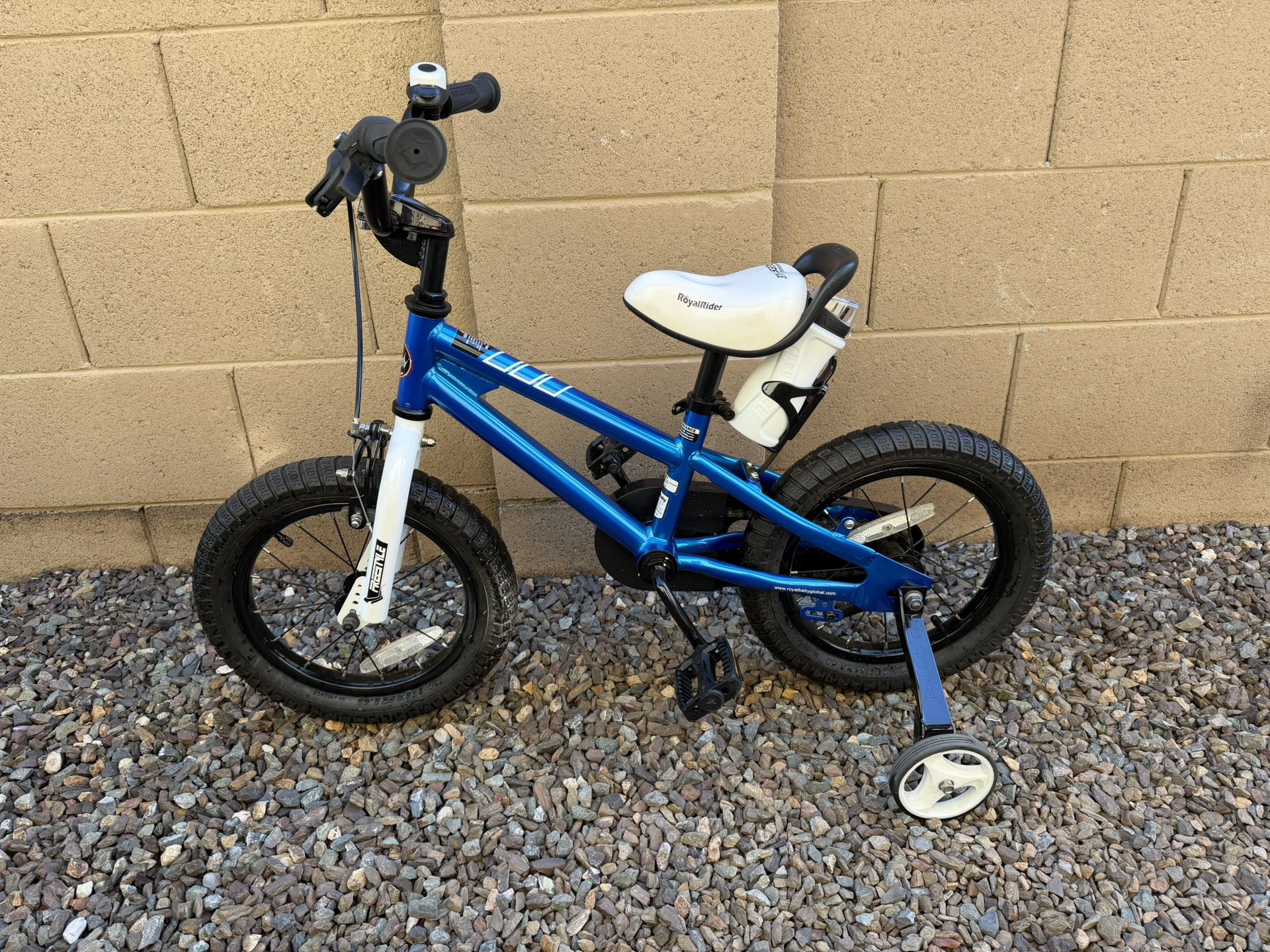 RoyalBaby 14” Kids Bike w/new in box Blue Wheel Lights