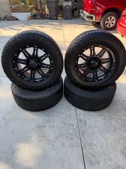 35X12.50R20LT Discoverer AT3