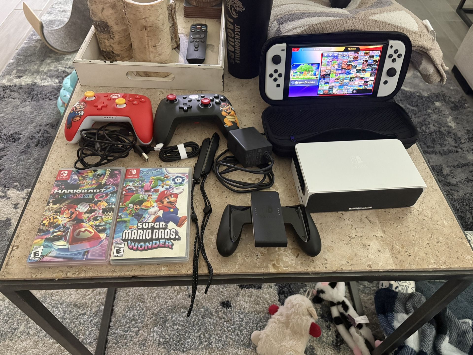 Nintendo Switch Oled + Games/Accessories