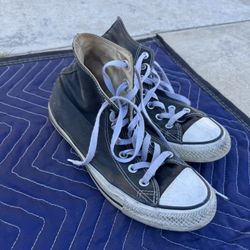 Size 8 (women’s size) High Top Converse