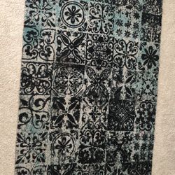 4ft X 6ft  RUG