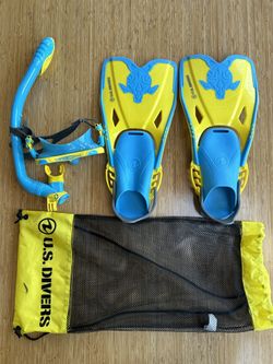 U.S. Divers Junior Size M  U.S. 1-4