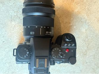 LUMIX Panasonic 5siix (NEW)