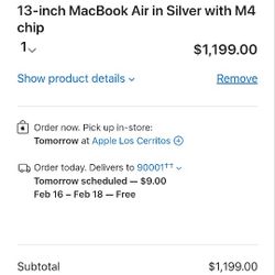 MacBook Air 13" with 16GB RAM and 512GB SSD, powered by the latest M4 chip. 
