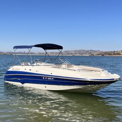 2001 Larson 234 Escape