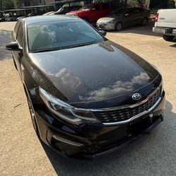 2019 KIA Optima