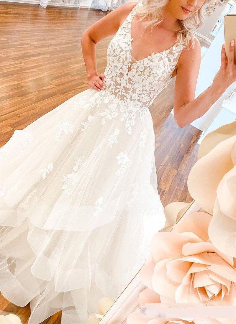  Lace Applique/Organza Wedding Gown