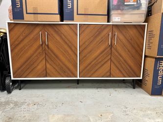 Cabinet / Console