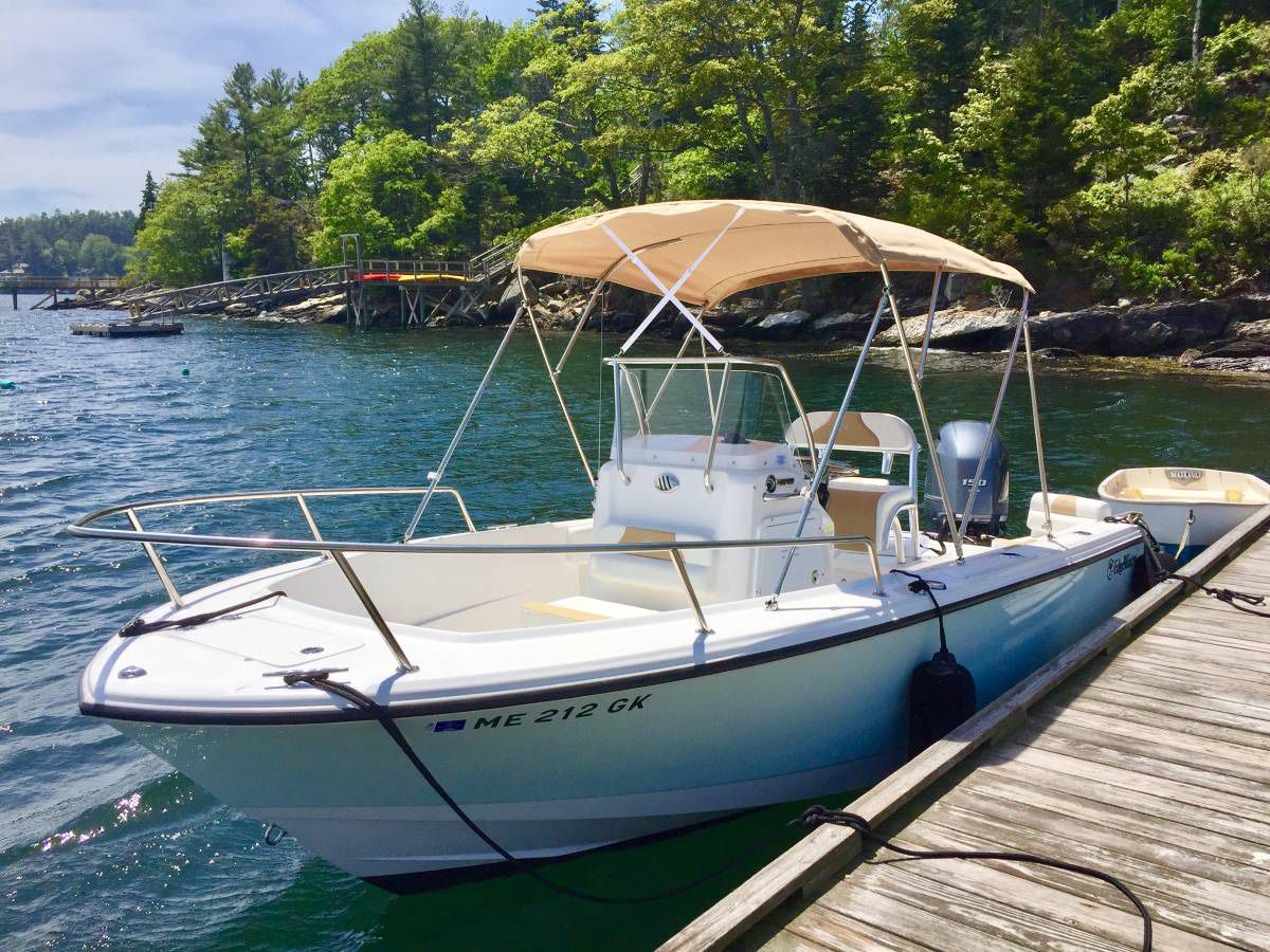 2017 Edgewater 188 Center Console Fishing Boat