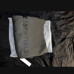 FOG ESSENTIALS HOODIE LARGE 