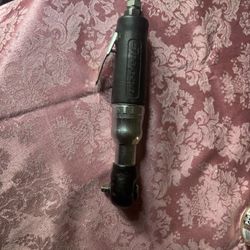 SNAP ON AIR RATCHET TOOL
