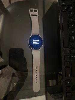 Galaxy watch hardly used