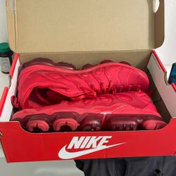 Nike Air VaporMax Plus