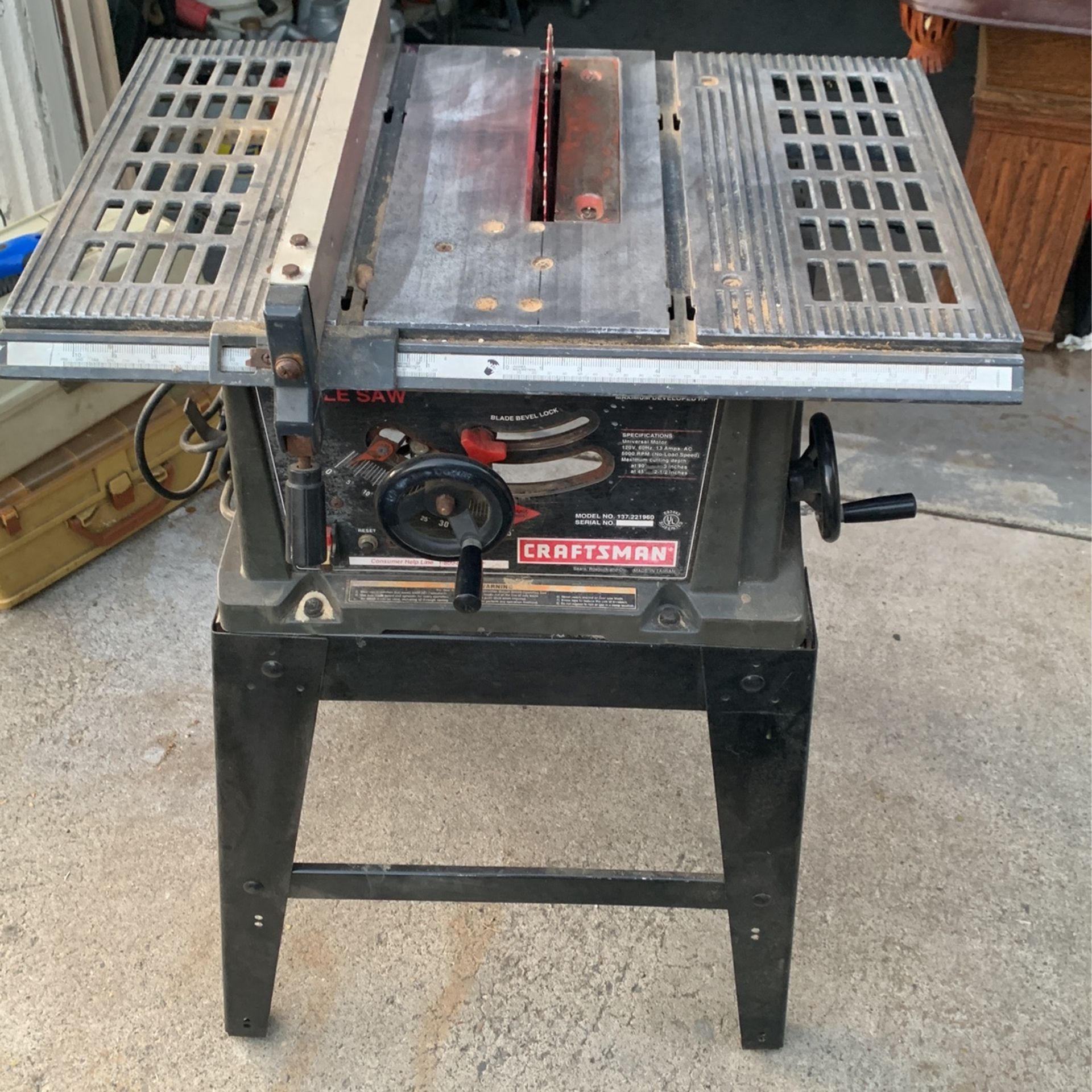 Craftsman Table Saw
